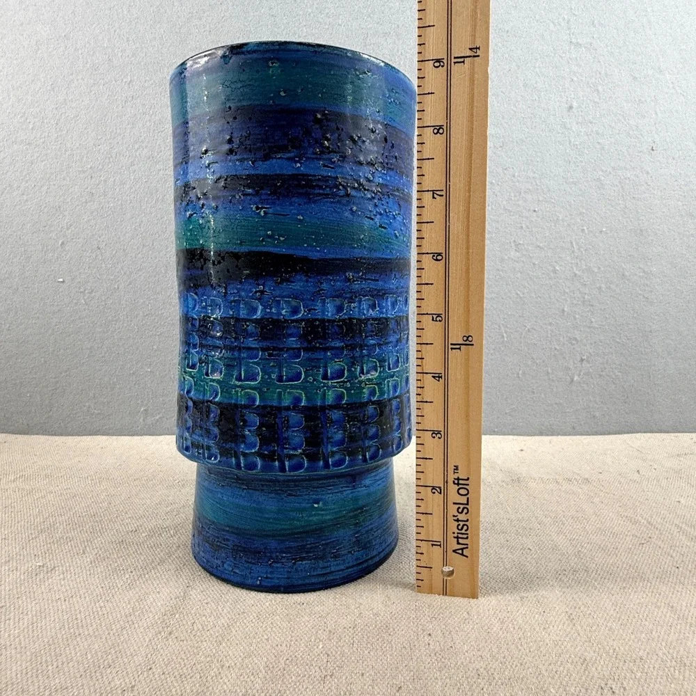 Vintage Bitossi Rimini Blue Vase Aldo Londi Italy MCM Art Pottery 9.5